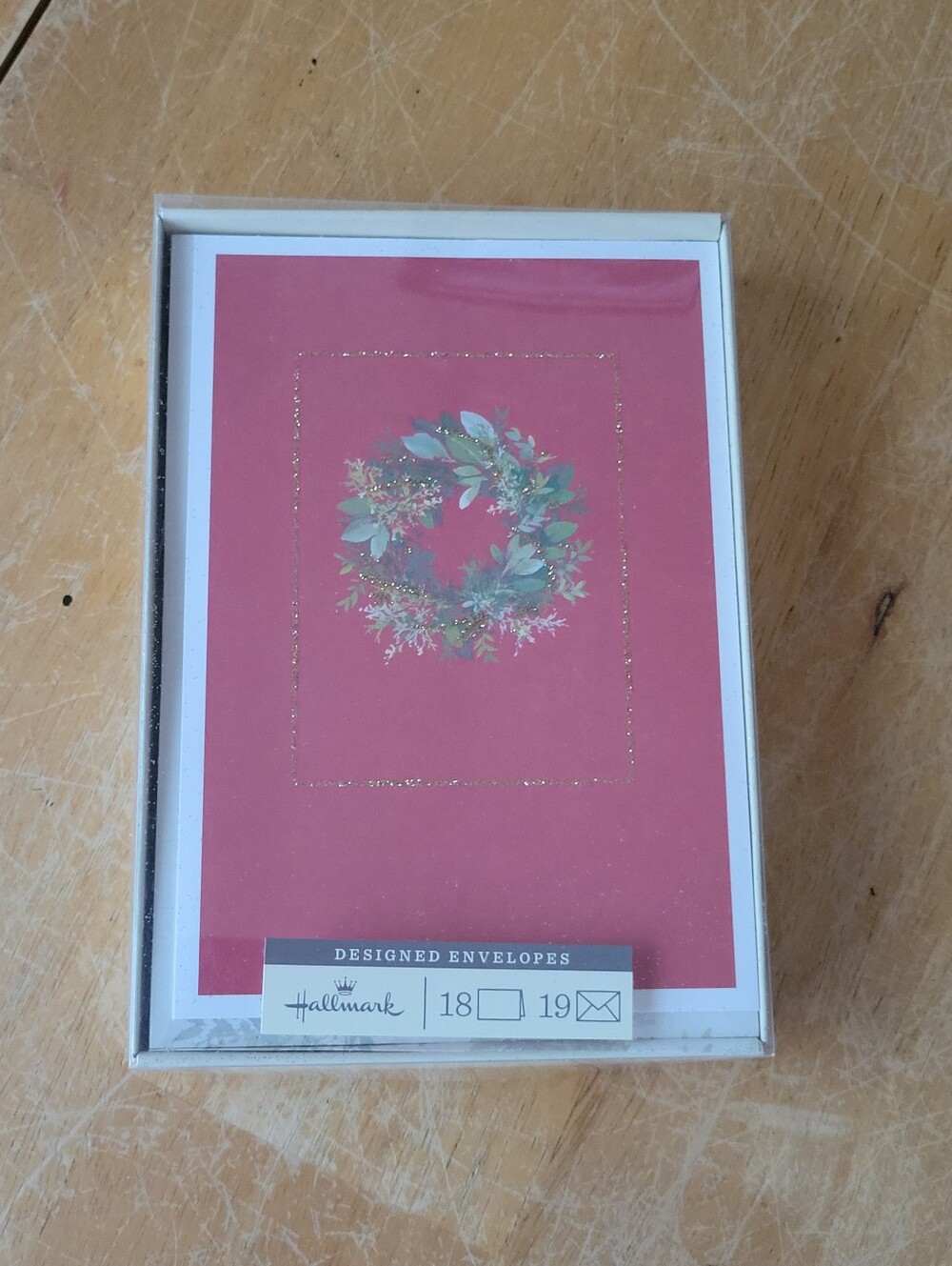 Hallmark Glitter Wreath Themed Christmas Holiday Cards 18 Count With Envelopes